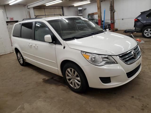 2012 Volkswagen Routan SE