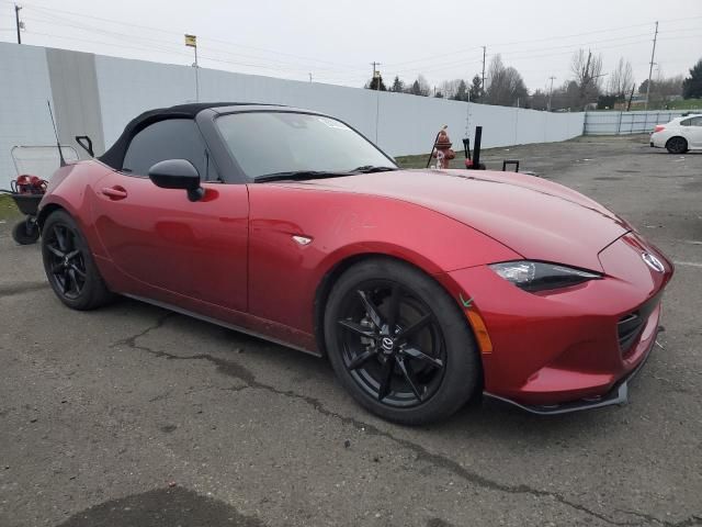 2020 Mazda MX-5 Miata Club