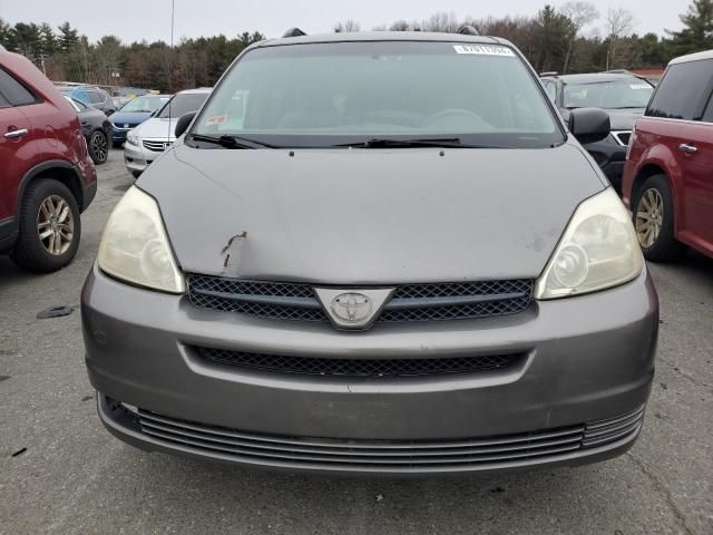 2005 Toyota Sienna CE