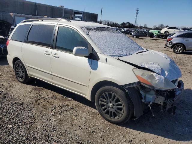 2009 Toyota Sienna XLE