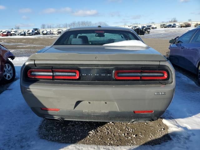 2018 Dodge Challenger SXT