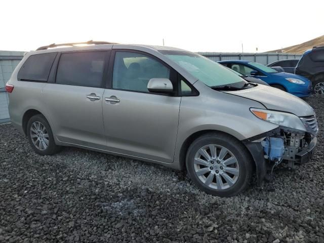 2015 Toyota Sienna XLE