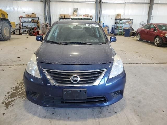 2013 Nissan Versa S