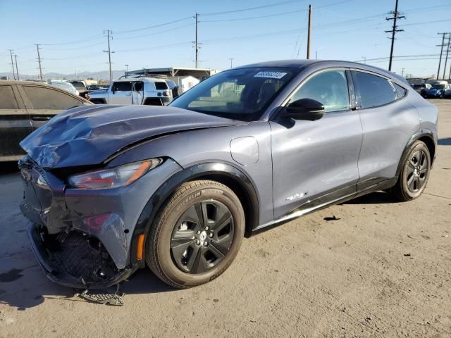 2021 Ford Mustang MACH-E California Route 1