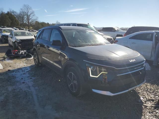 2023 KIA Niro EX