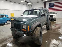 Carros salvage sin ofertas aún a la venta en subasta: 1999 Jeep Cherokee Sport