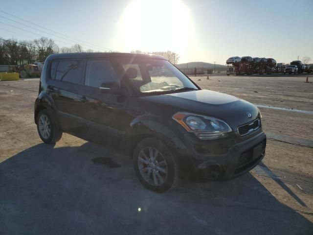 2013 KIA Soul +