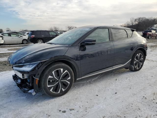 2023 KIA EV6 Light