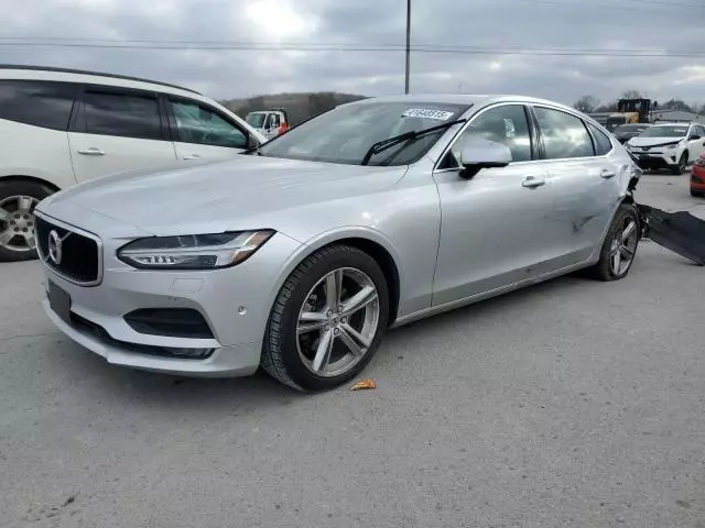 2018 Volvo S90 T5 Momentum