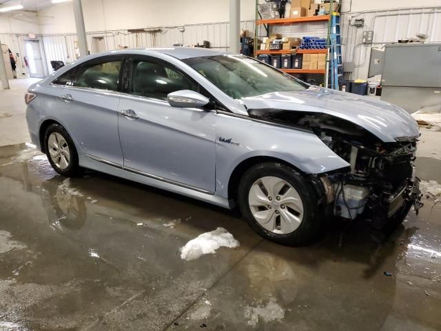 2013 Hyundai Sonata Hybrid