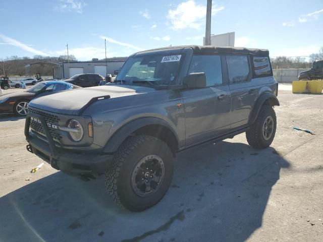 2021 Ford Bronco Base