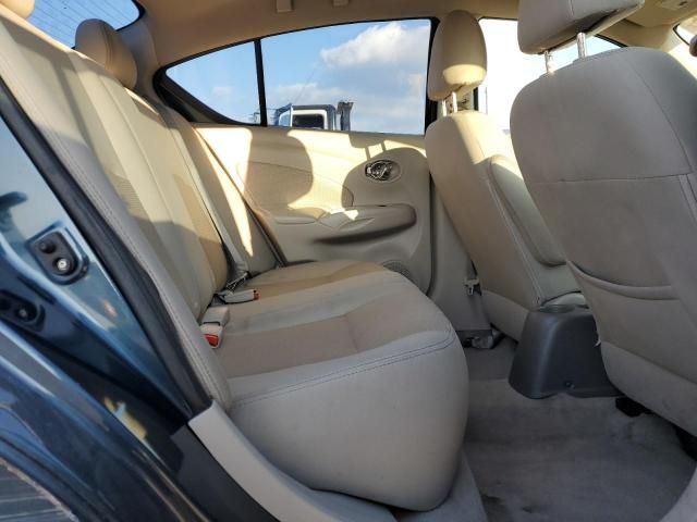 2015 Nissan Versa S