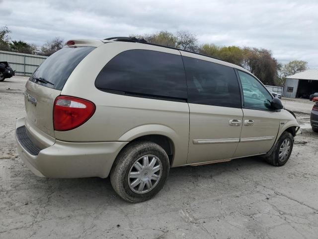 2007 Chrysler Town & Country Touring