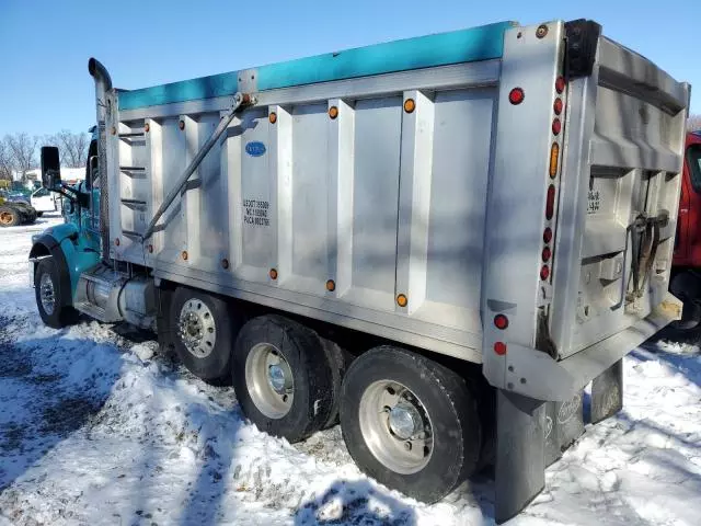 2018 Peterbilt 567