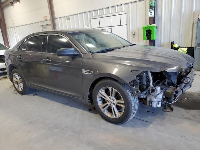 2016 Ford Taurus SE