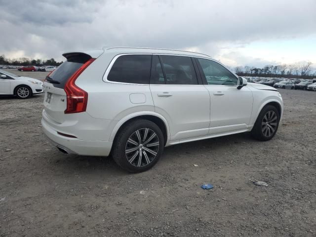 2020 Volvo XC90 T6 Momentum