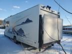 2004 Four Winds 2004 Ford Econoline E450 Super Duty Cutaway Van