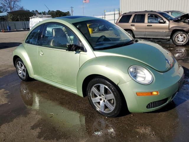 2006 Volkswagen New Beetle 2.5L Option Package 1