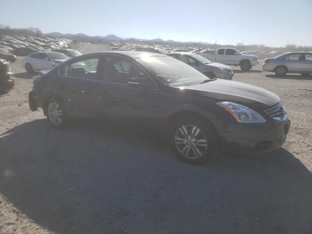 2010 Nissan Altima Base