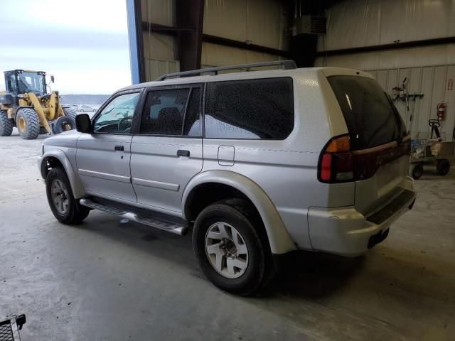 2002 Mitsubishi Montero Sport XLS