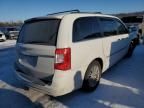 2013 Chrysler Town & Country Touring L