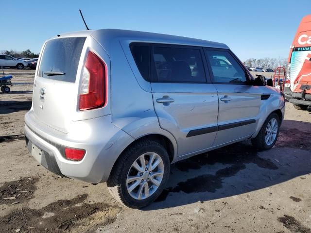 2013 KIA Soul +