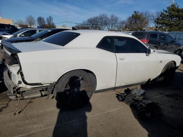 2015 Dodge Challenger SXT Plus