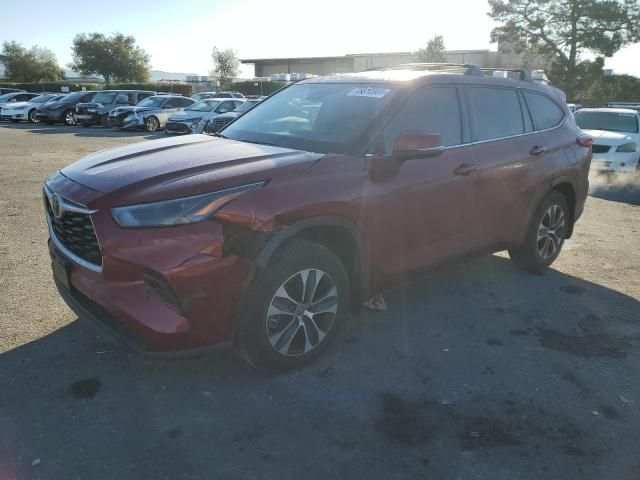 2022 Toyota Highlander L