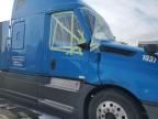 2021 Freightliner Cascadia 126