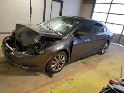 Chrysler Vehiculos salvage en venta: 2015 Chrysler 200 S