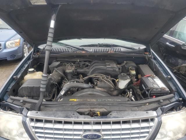 2004 Ford Explorer XLT