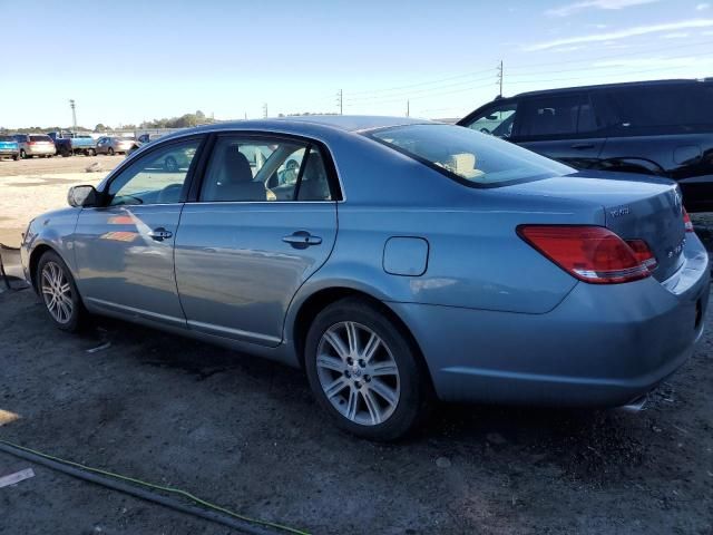 2005 Toyota Avalon XL