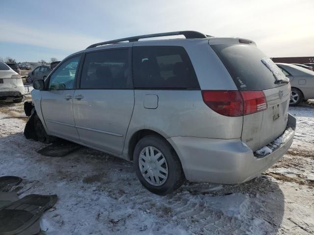 2004 Toyota Sienna CE