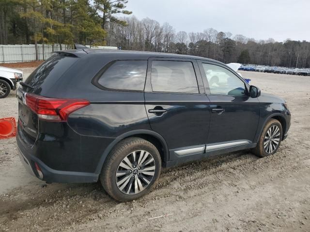 2019 Mitsubishi Outlander ES