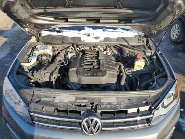 2013 Volkswagen Touareg V6