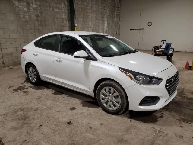 2022 Hyundai Accent SE