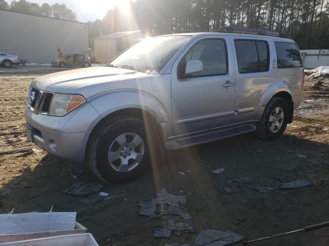 2006 Nissan Pathfinder LE