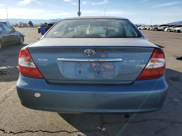 2004 Toyota Camry LE