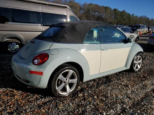 2010 Volkswagen New Beetle