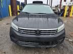 2017 Volkswagen Passat R-Line