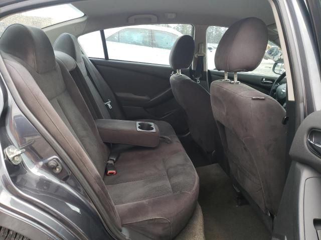 2011 Nissan Altima Base