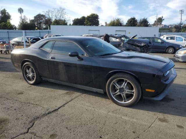 2010 Dodge Challenger SE