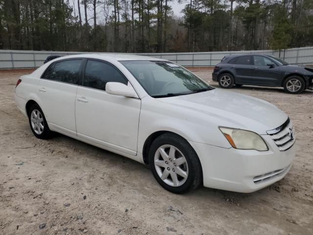 2005 Toyota Avalon XL