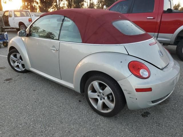 2009 Volkswagen New Beetle Blush Edition