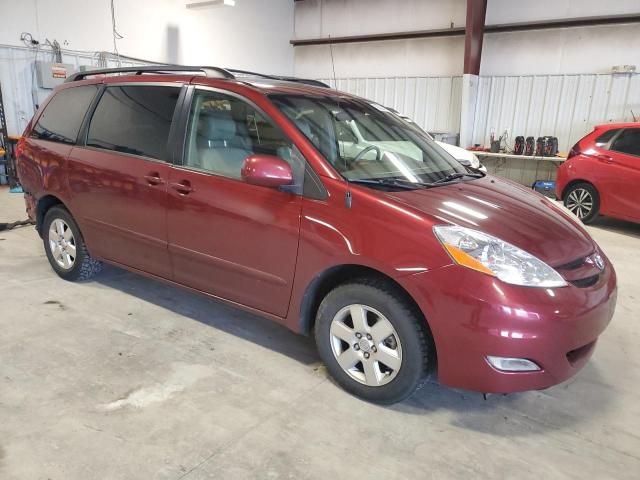 2008 Toyota Sienna XLE