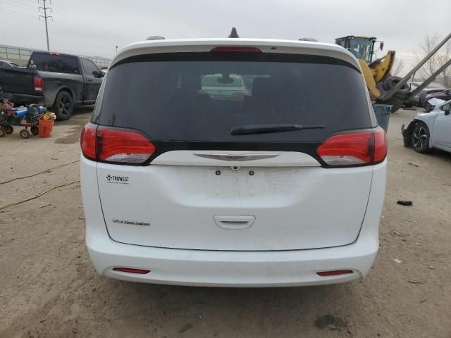 2021 Chrysler Voyager LXI