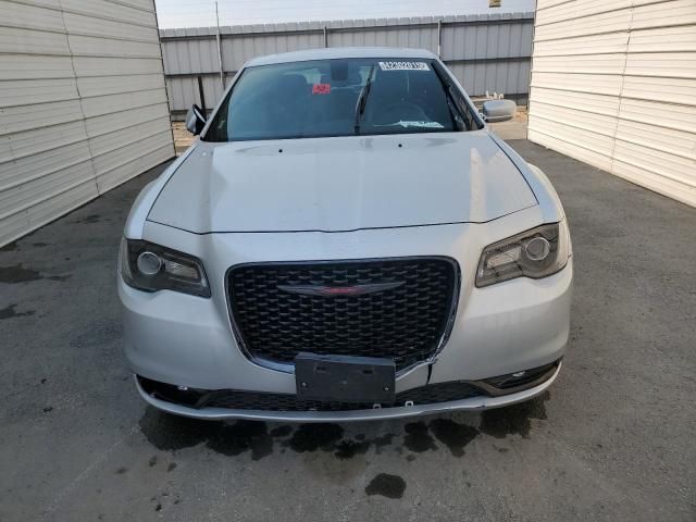 2022 Chrysler 300 S