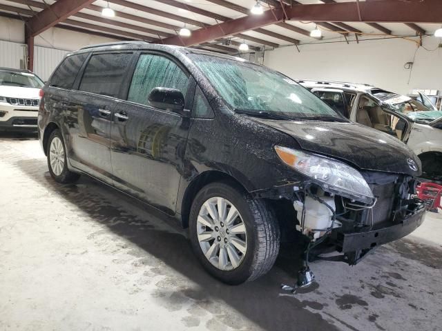 2012 Toyota Sienna XLE