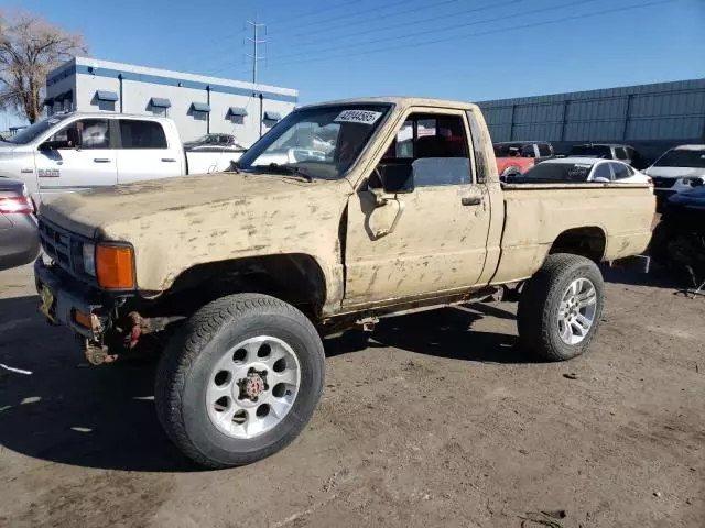 1985 Toyota Pickup RN60