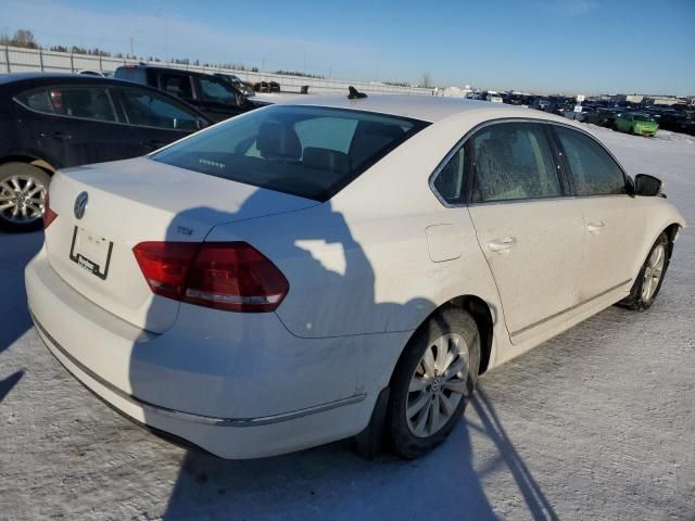 2015 Volkswagen Passat SE